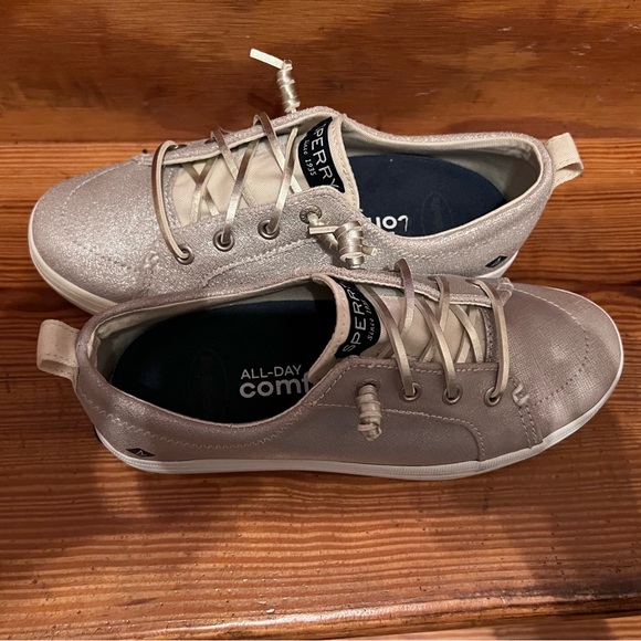 Sperry shoes - Picture 2 of 4